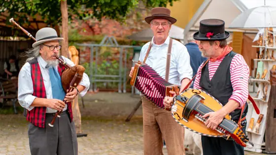 Flachsmarkt Burg Linn 5
